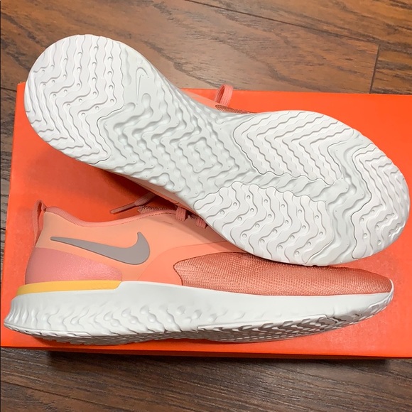 • W NIKE ODYSSEY REACT 2 FLYKNIT pink quartz/pumic - Picture 16 of 16